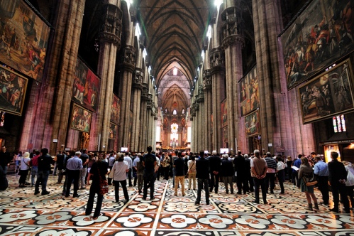 Собор Дуомо в Милане, фото, квадрони Святого Карло Борромео, Италия