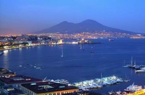 Неаполь - самый значительный город итальянского юга