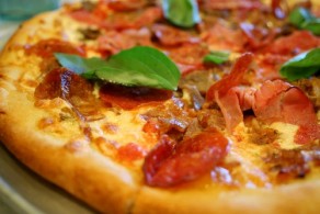 Итальянская пицца, фото