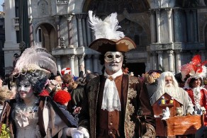 Карнавальный парад в Венеции, фото, Венеция