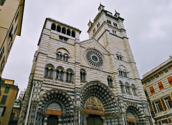 Собор Сан-Лоренцо в Генуе