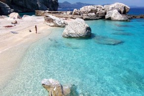 Пляж Кала-Мариолу,фото, Сардиния, Италия