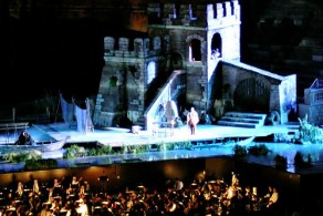 Арена ди Верона,фото, опера Риголетто, Верона, Италия