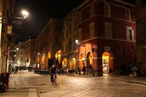 Однодневные туры из Милана, фото, Парма, Италия