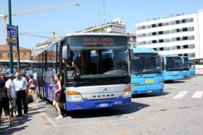 Автобусы из аэропорта Вероны, фото, Верона, Италия