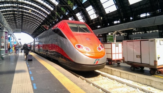 Поезд на Милано Централе