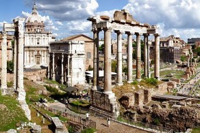 Чем заняться в Риме в июне, фото, осмотр достопримечательностей, Римский Форум, Италия