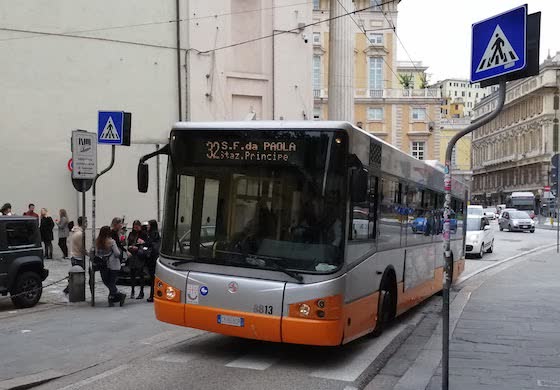 Городской автобус в Италии