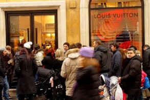 Чем заняться в Риме в январе, фото, шоппинг, Виа дель Корсо, Рим, Италия