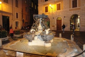 Район Трастевере в Риме, фото, Фонтан Черепах, площадь Маттеи, Рим, Италия