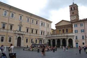 Трастевере в Риме, фото, базилика Санта-Мария-ин-Трастевере, Рим, Италия