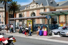 Как добраться из аэропорта Ниццы до Италии, фото, железнодорожный вокзал, Ницца, Франция
